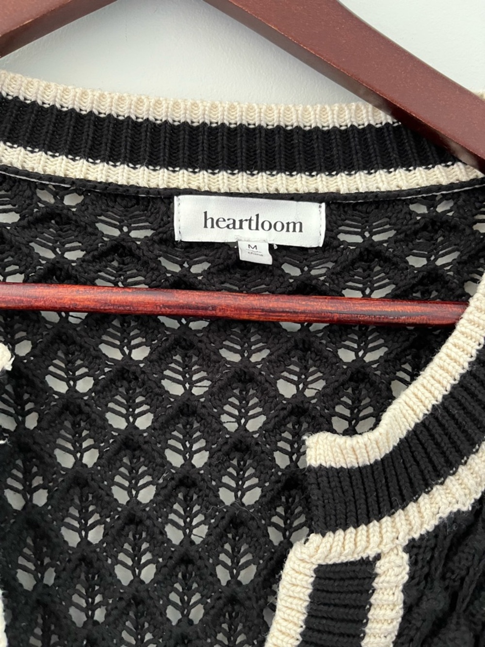 Heartloom Sybil Cotton Open Weave Knit Pullover Sweater Black Contrast Trim M - Picture 3 of 6